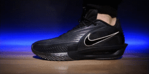 nike gt cut 3 turbo tested in hand - comfort
