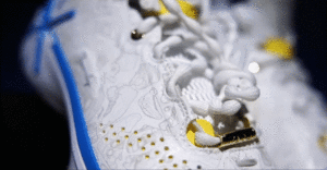 way of wade shadow 6 tested in hand - materials 3